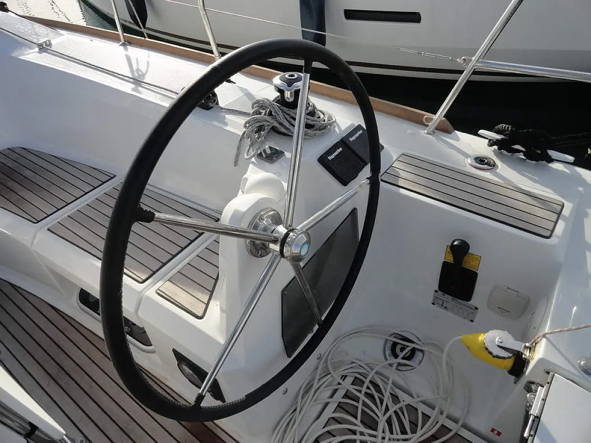 Sun Odyssey 349 - 
