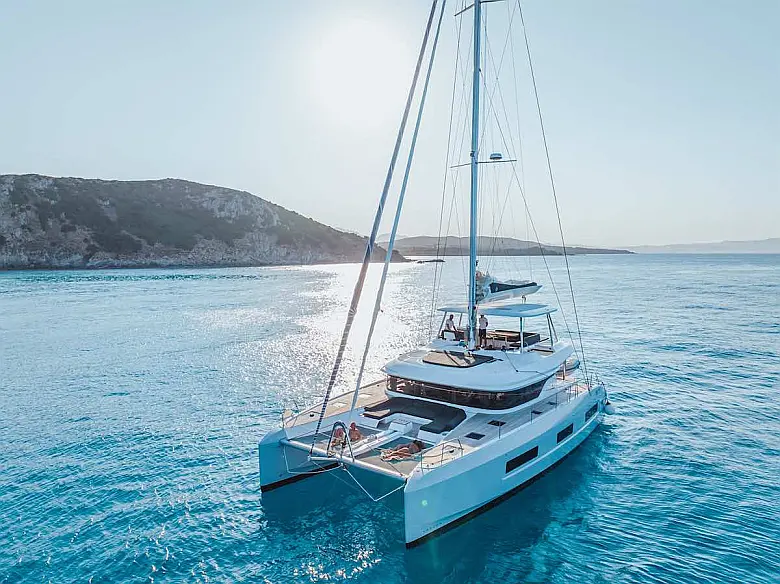 Lagoon 55