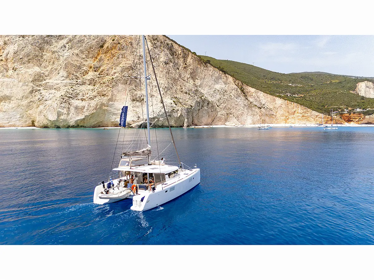 Lagoon 400 S2 - AQUADANCER  - External image