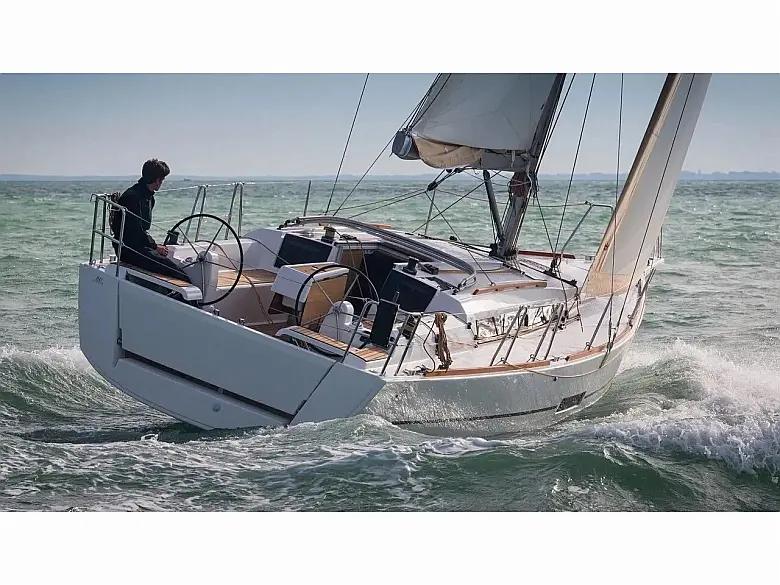 Dufour 350 Adventure