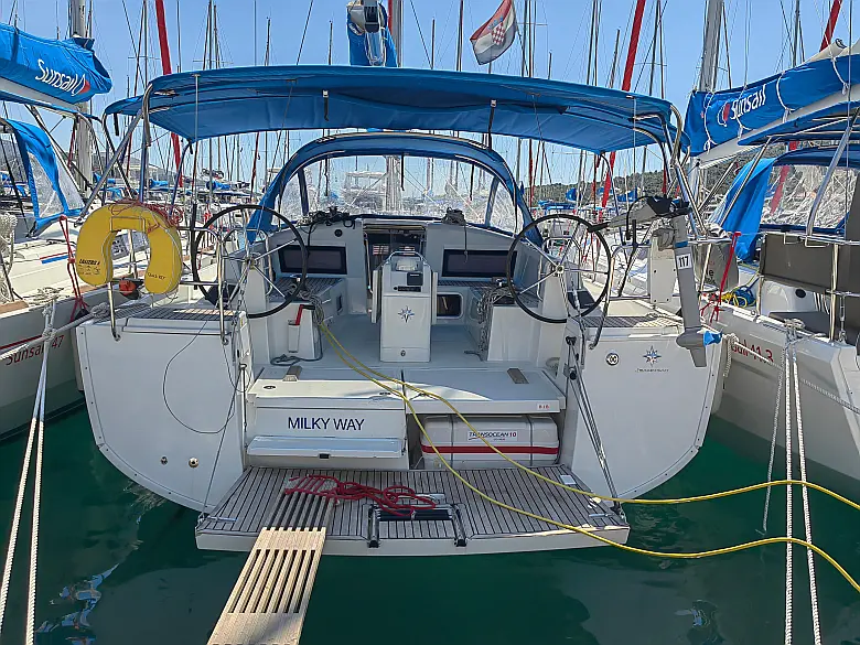Sun Odyssey 440