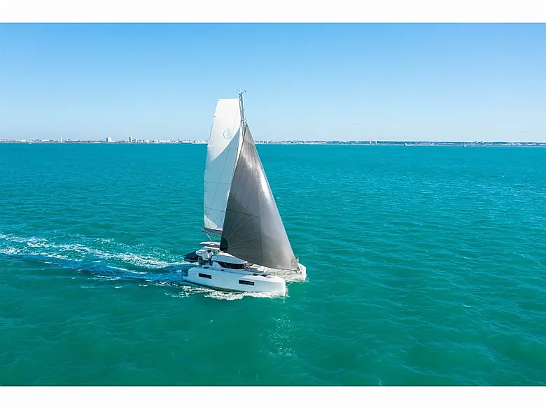 Lagoon 38