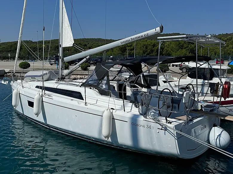 Oceanis 34.1