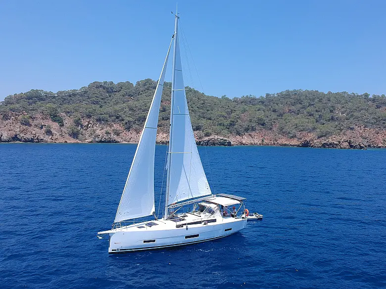 Dufour 390 Grand Large